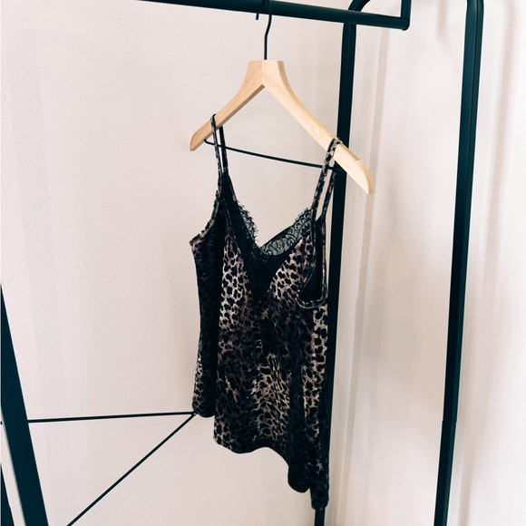 Cheetah print tank with lace - Picture 3 of 6